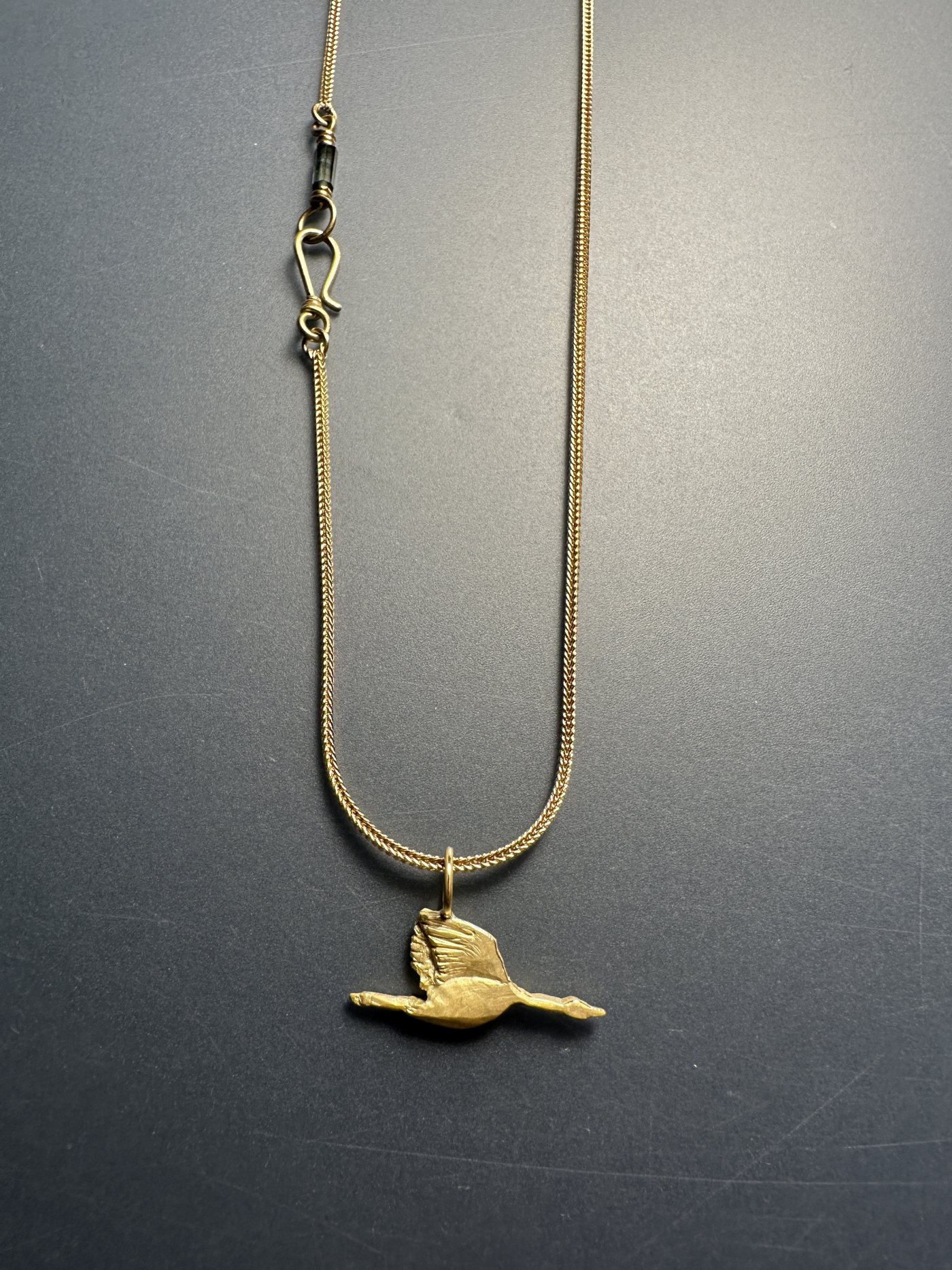 Kette mit Kranichanhänger