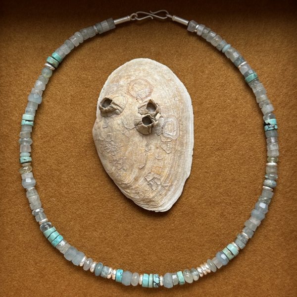 Aquamarinsteinkette